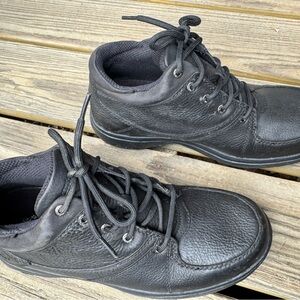 Dunham Addison Leather Shoe/Low Boot